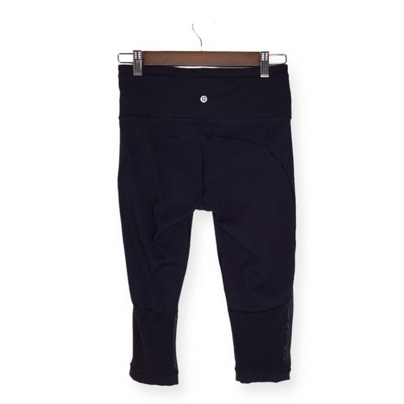 Lululemon Gear Up Crop 17” in Black Size 6. - Picture 1 of 8